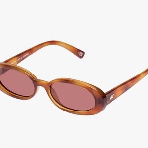 le specs outta love sunglasses